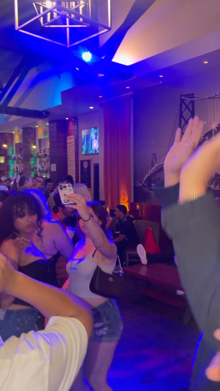 Guests dancing at a DJ D-Ron event
